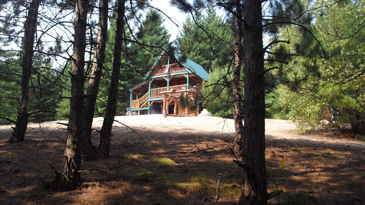 Lowville Cabin | Mountain Laurel Cabin at The King's Pines