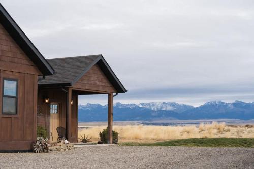 Clyde Park House | Mountain Lodge