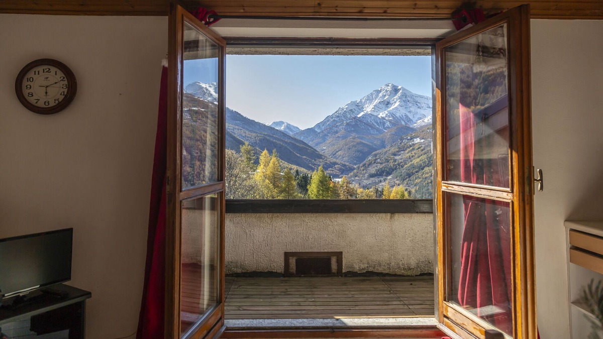 Sauze d'Oulx Apartment | Mountain Paradise Apartment