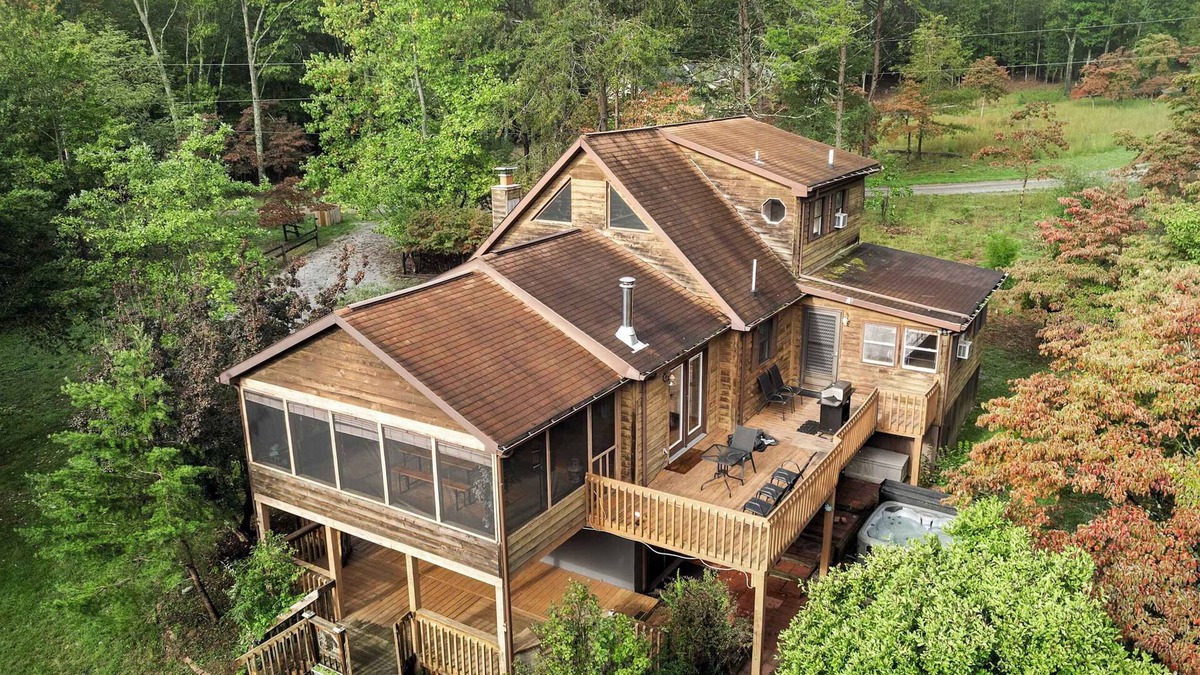 Great Cacapon Cabin | Mountain Retreat w/HotTub, Spacious Deck & FirePit