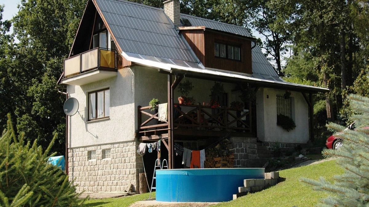 Ktova House | Mountain Retreat with Pool