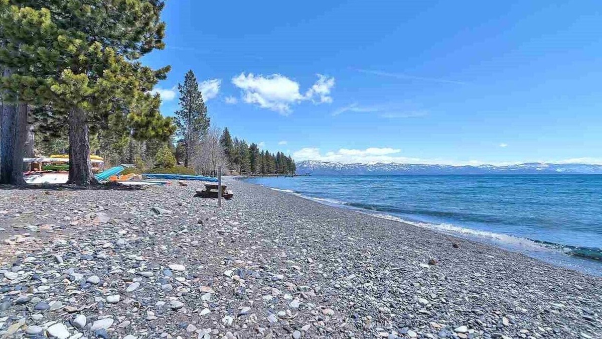 Carnelian Woods House | Mountain Song: 1 BR, 1.5 BA Townhouse in Carnelian Bay, Sleeps 4