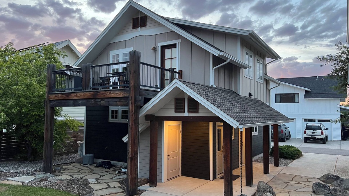 Valley West House | Mountain Studio - luxury finishes in upscale neighborhood, e-bikes included!