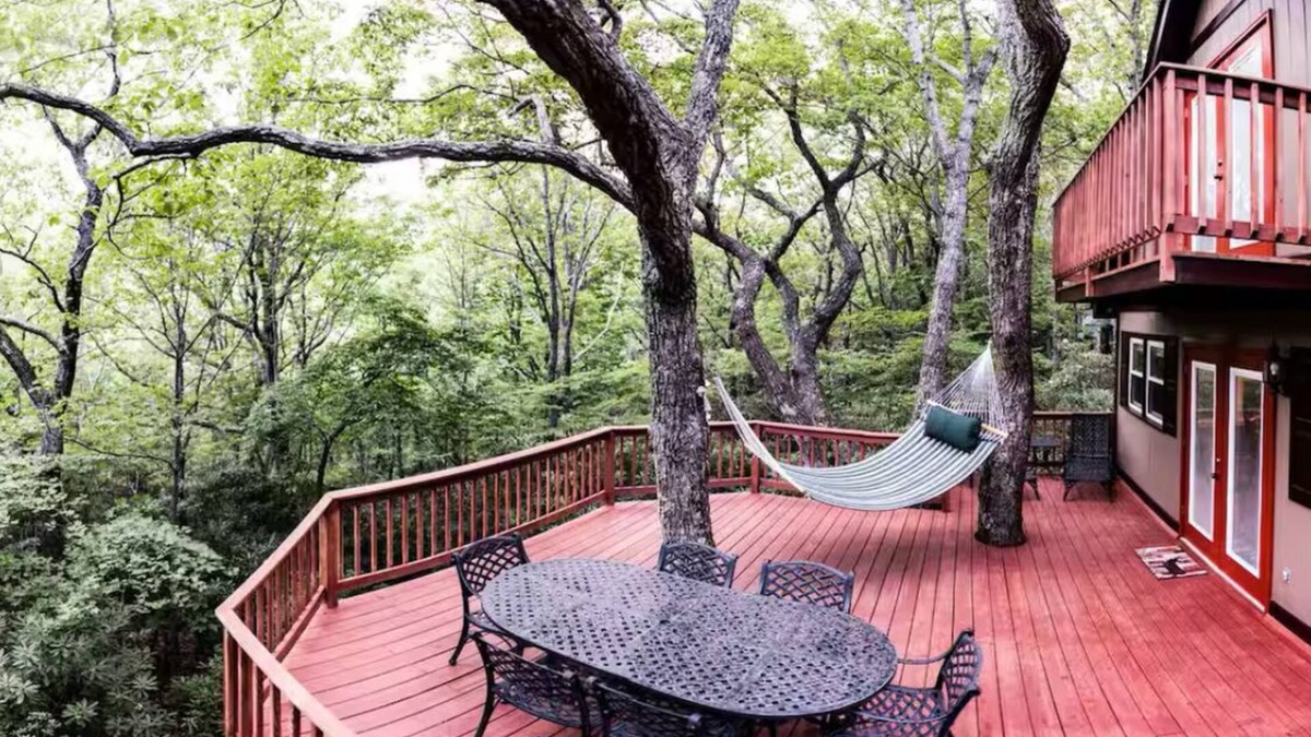Dan River House | Mountain Time Off the Parkway near Fancy Gap VA