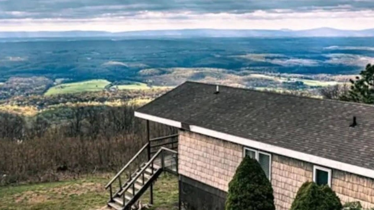 Gore House | Mountain top getaway with the best view ever!
