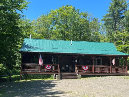 North Blenheim House | Mountain-Top-Hideaway Stay in a log cabin on a private rd! Swim, hike, explore a true mountain experience