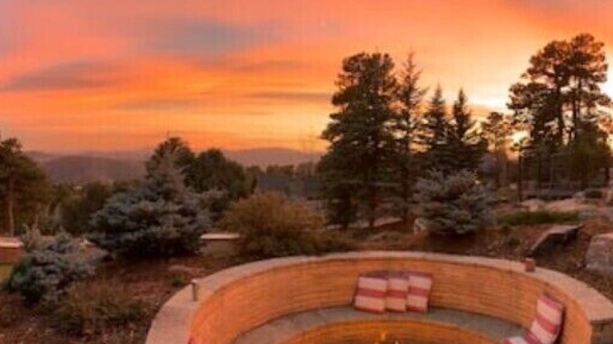 Genesee House | Mountain Top Luxury Home, Views, Red Rocks, Groups, Span