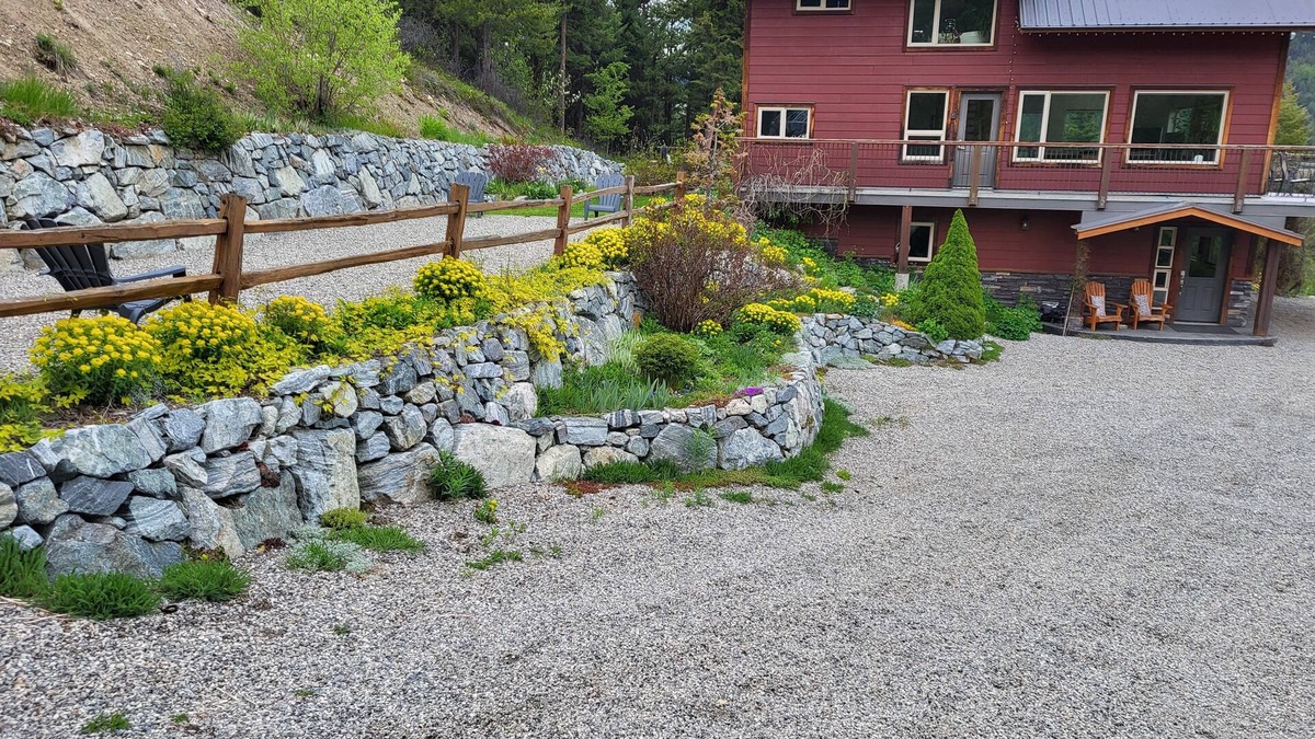 Central Okanagan House | Mountain Top Paradise