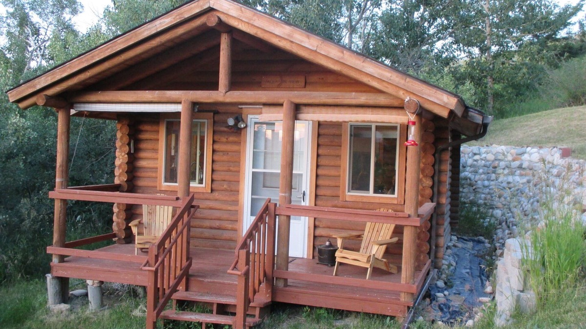 Roberts Cabin | Mountain View Cabin at Paris Montana® Luxury Lodge