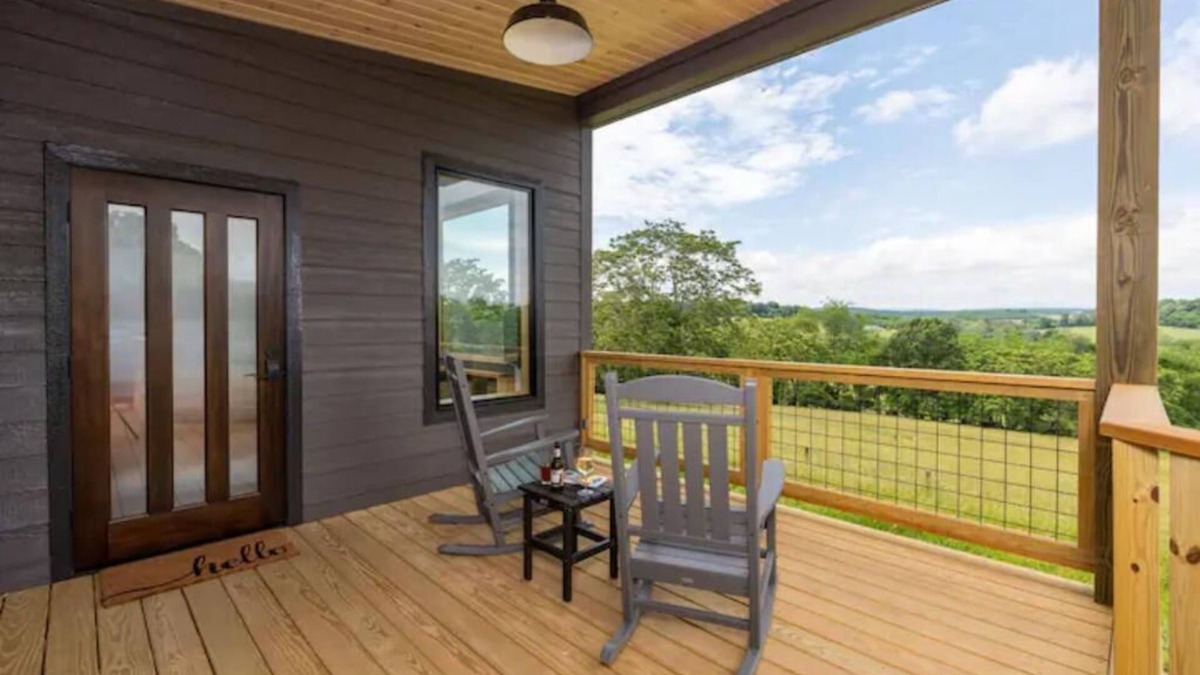 Steeles Tavern Cabin | Mountain View Cabin, Hot tub and on site Spa!