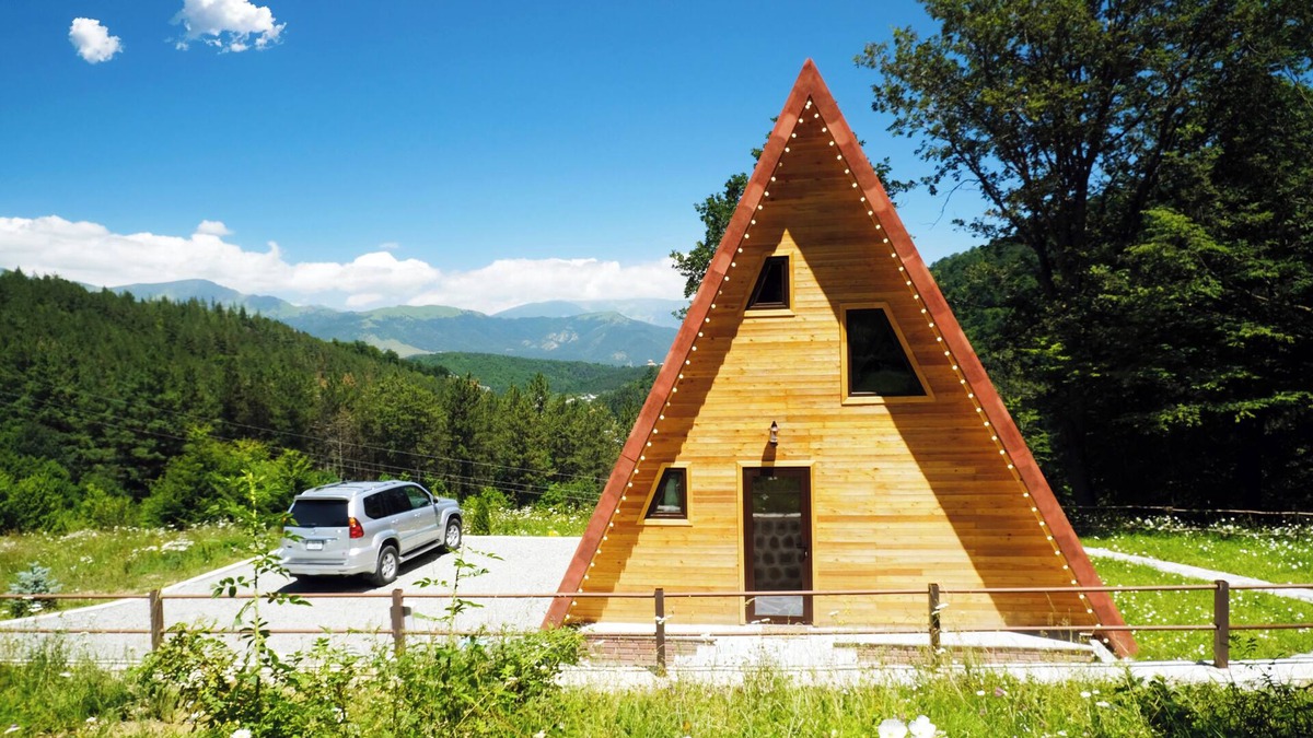 Dilijan Cabin | Mountain View Cabin in Forest, Ankyun