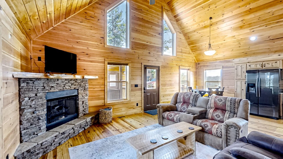 Murphy Cabin | Mountain-view cabin with screened deck, dog-friendly yard, firepit & fireplace