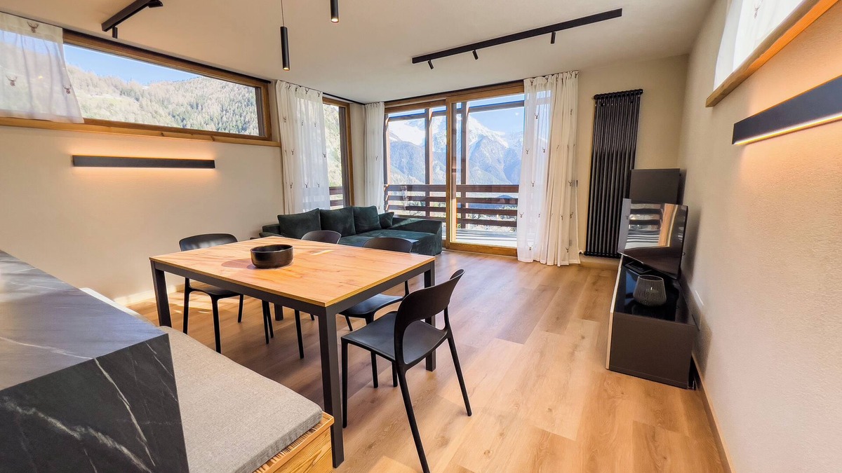 Brusson Apartment | Mountain View Design Flat - 2 bedrooms - 2 bathroom - Panoramic terrace