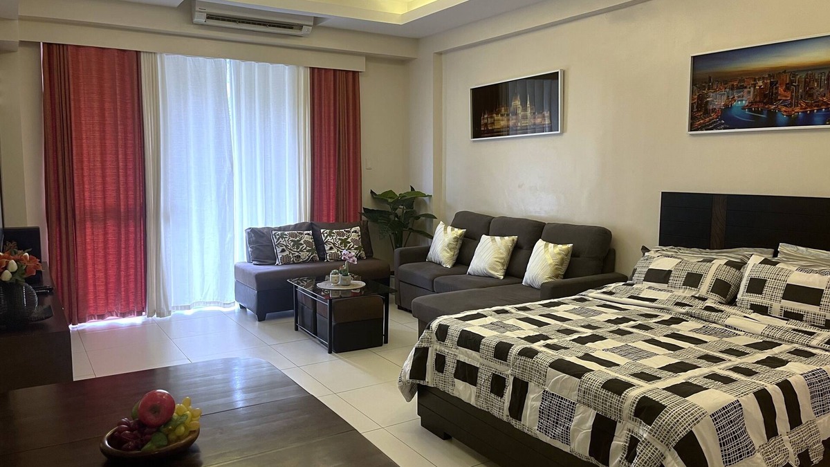 Nasugbu Condo | Mountain view Family-Friendly 1-BR condo with WiFi at Pico de Loro, Nasugbu