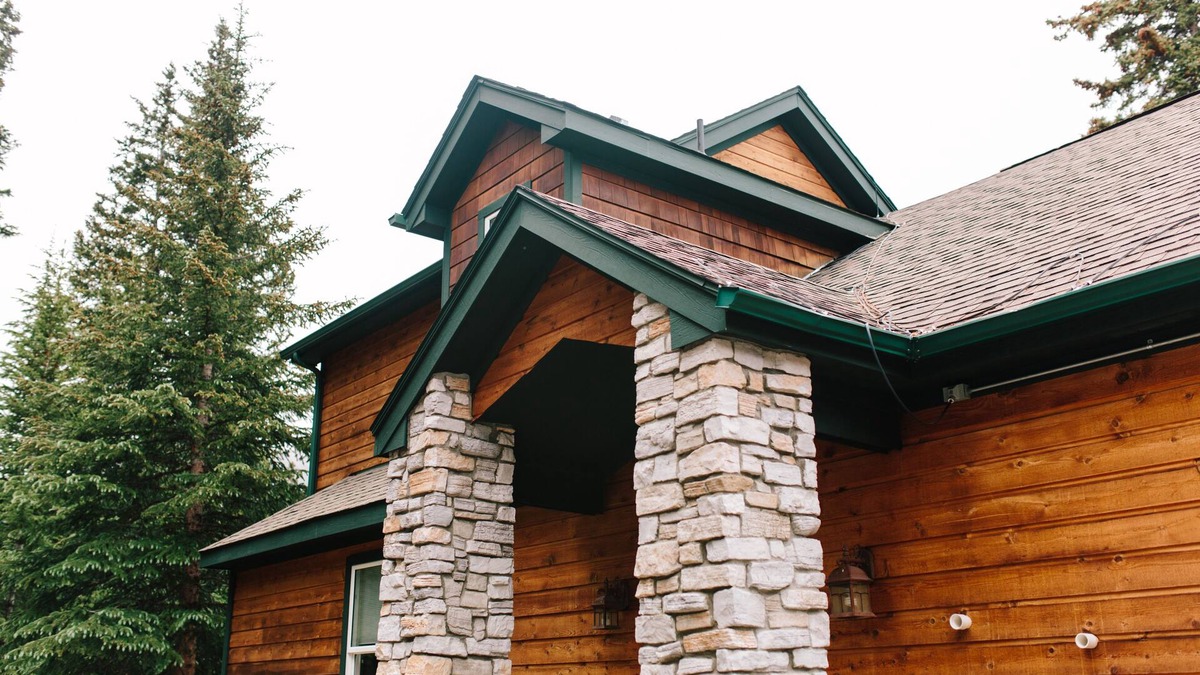 Blue River House | Mountain View From Every Room