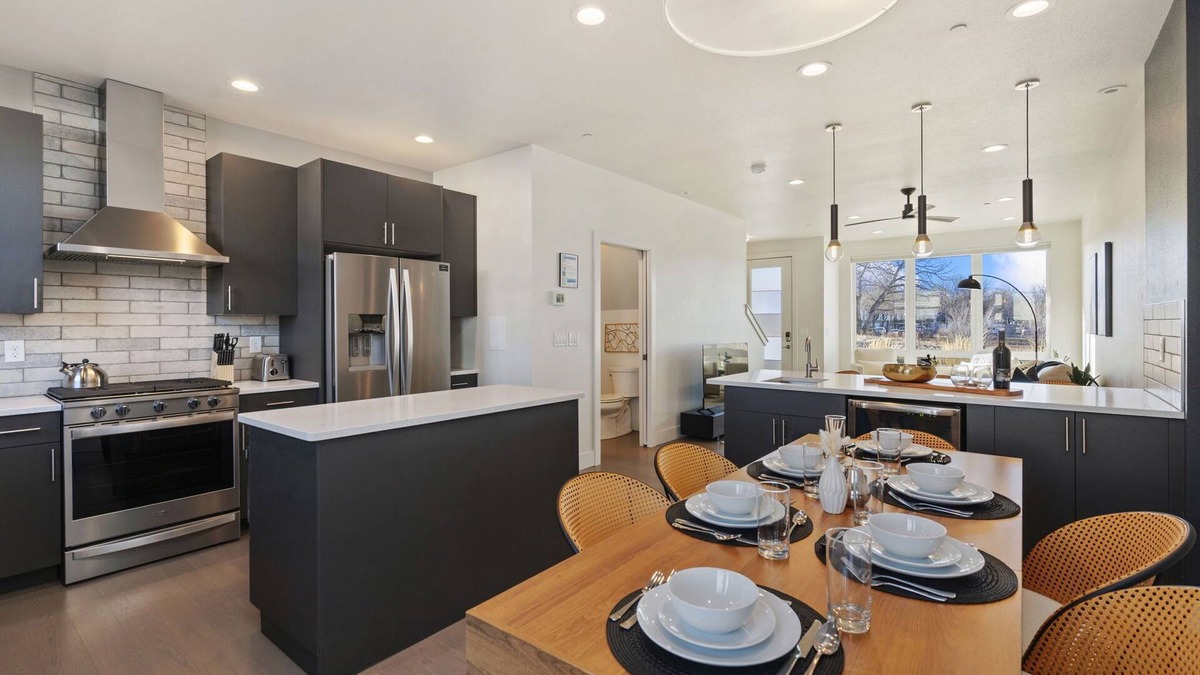 Old Town North House | Mountain View Home w/King Beds & Rooftop Deck