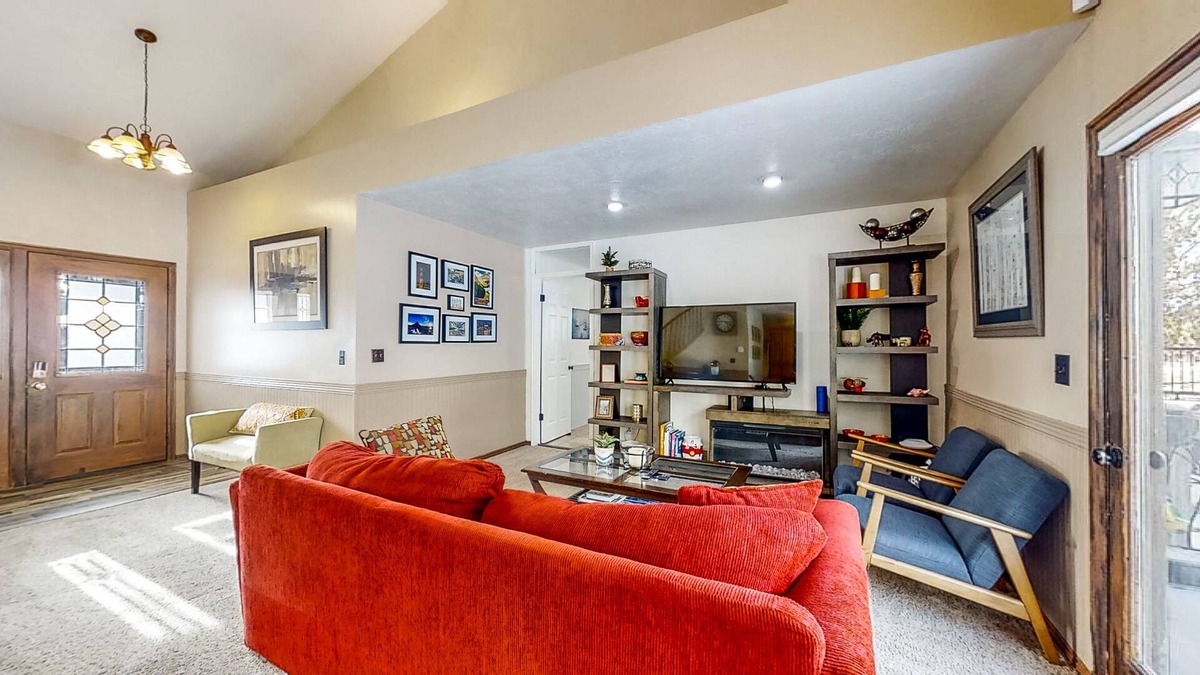 North Ogden House | Mountain-View Home with Private Hot Tub, Jetted Tub & Wet Bar - Near Skiing