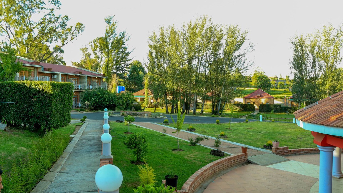 Hlotse Hotel | Mountain View Hotel