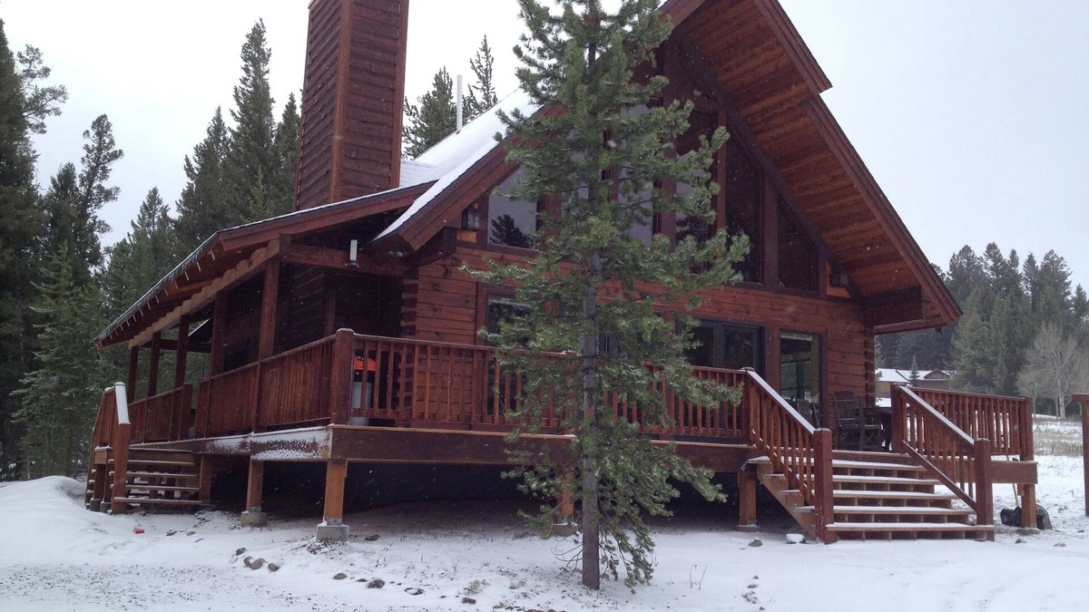 Lazy Acres House | Mountain View Lodge - Very popular, Highly Rated Lodge, and Minutes to the Park!