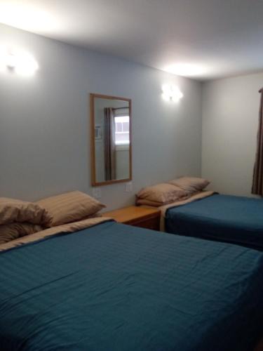 Smithers Hotel | Mountain View Motel