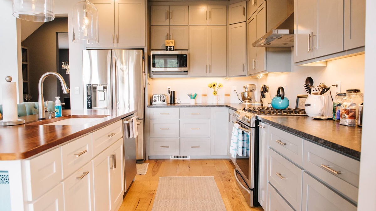 Forest House | Mountain View Retreat - Plenty of Space and Extras