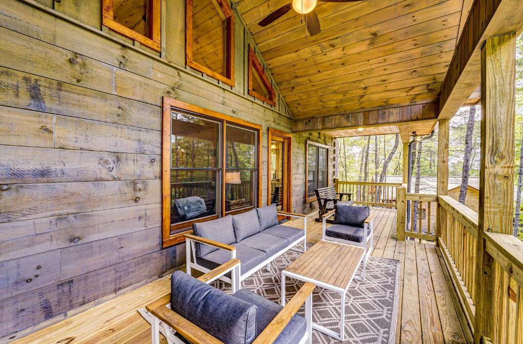 Cherry Log House | Mountain View Retreat