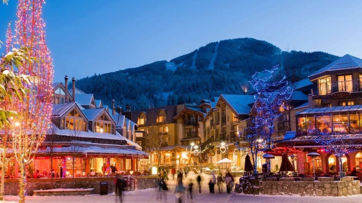 Whistler Cay Heights Apartment | Mountain View Studio in Whistler Village