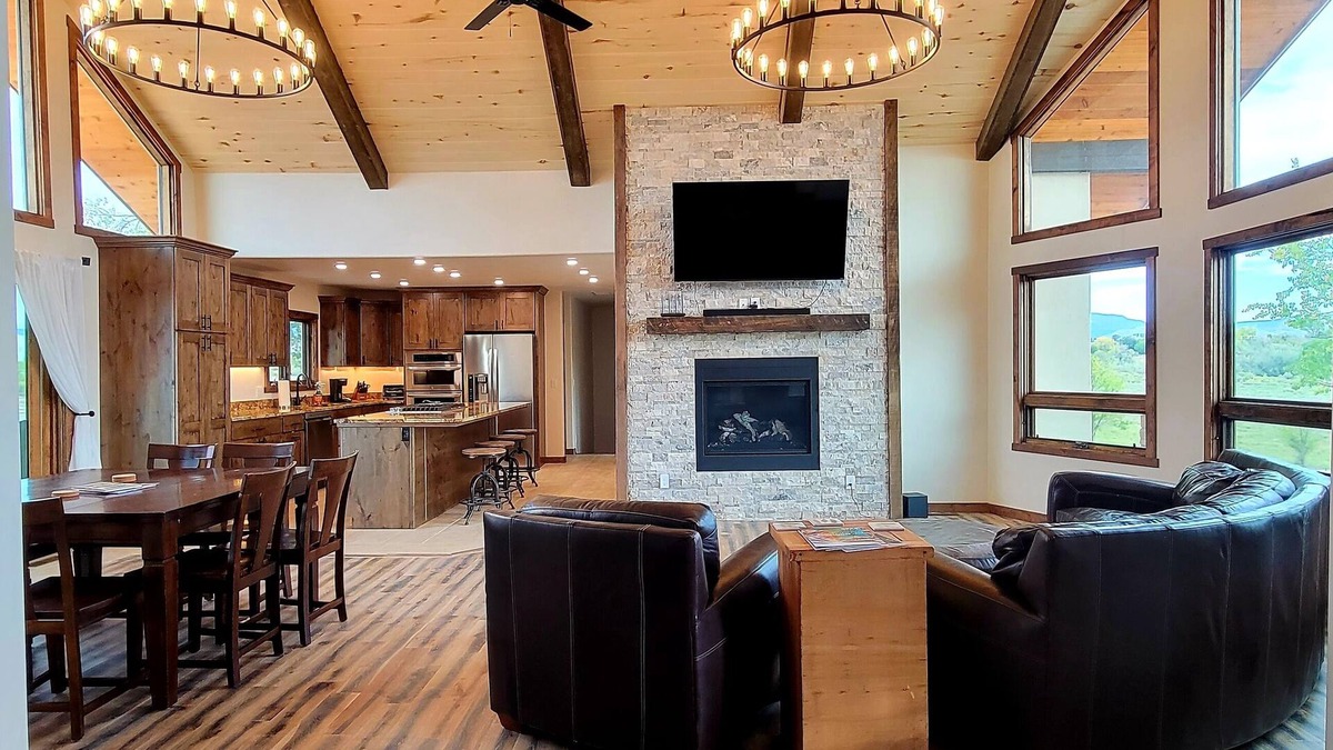 Montrose House | Mountain Views at Mesa Vista Ranch