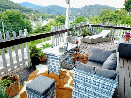 Dolni Zalezly Apartment | Mountains Apartment Elb Canyon