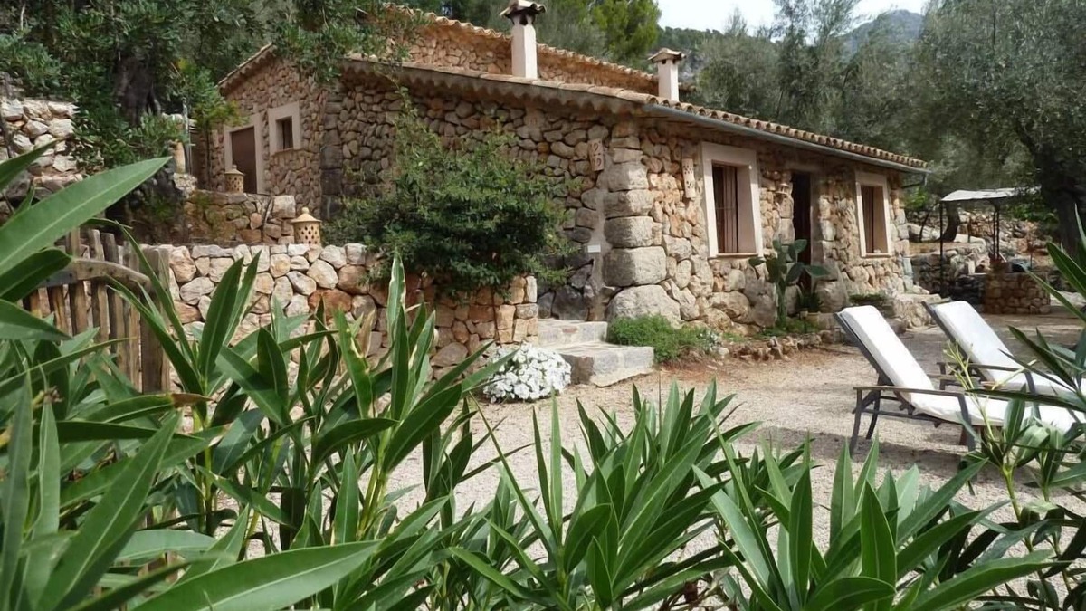 Fornalutx Cottage | Mountains cottage near the sea for sightseeing and enjoying nature 20% off March