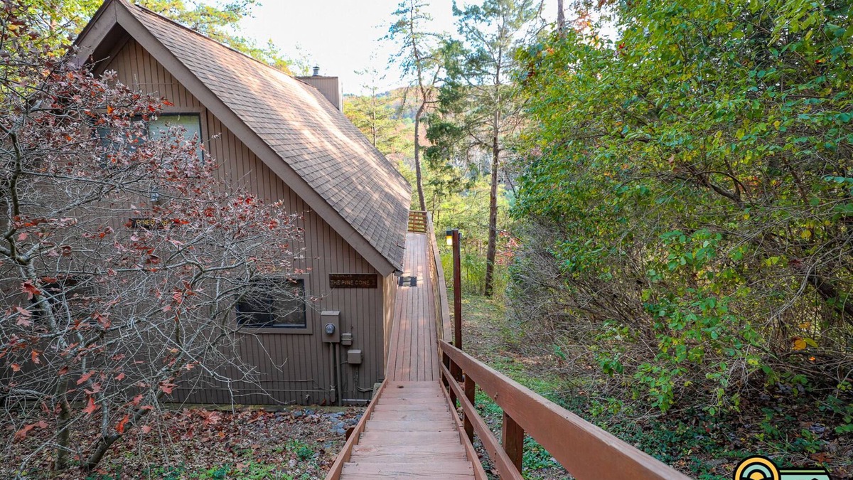 Basye Ski Chalet | Mountainside Chalet (#162) - Great view of golf course and valley | Quiet location!