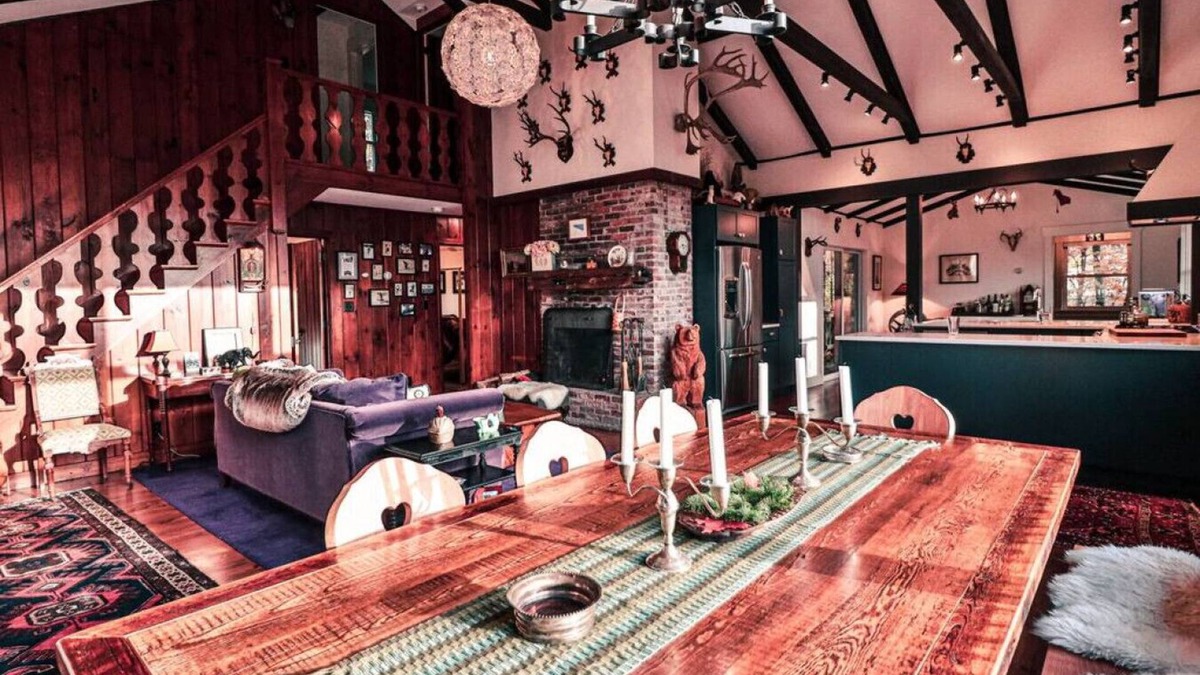 Franconia Ski Chalet | Mountainside Chalet at Mittersill