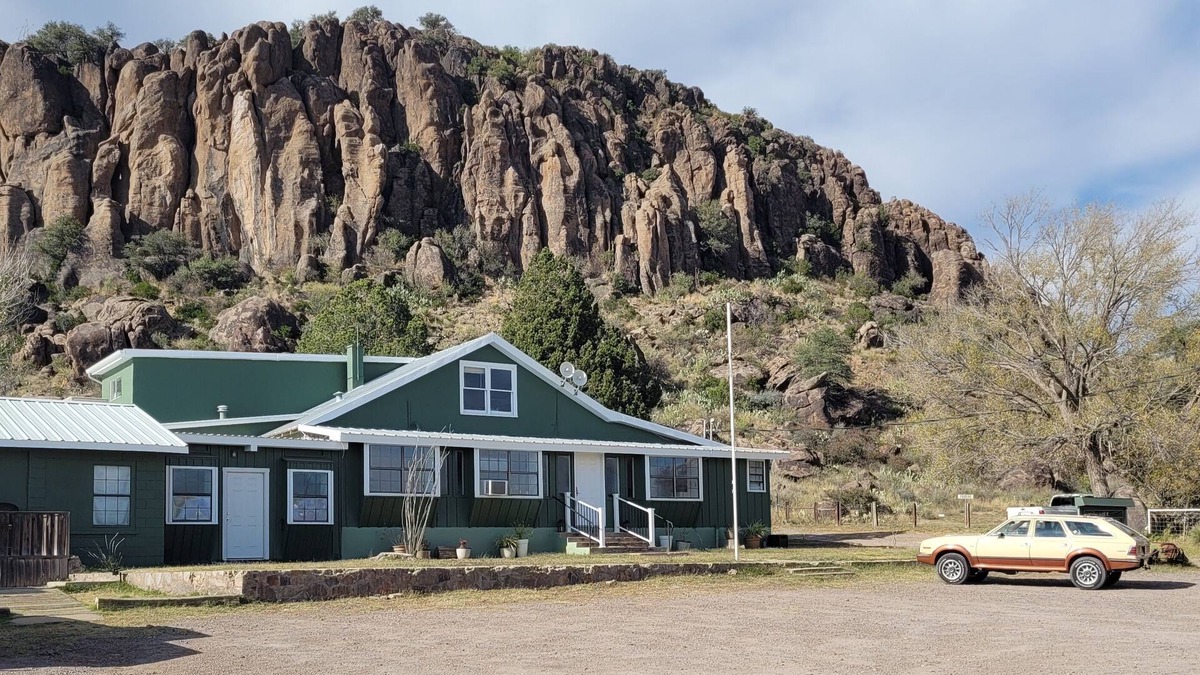 Fort Davis Hotel | Mountainside Inn