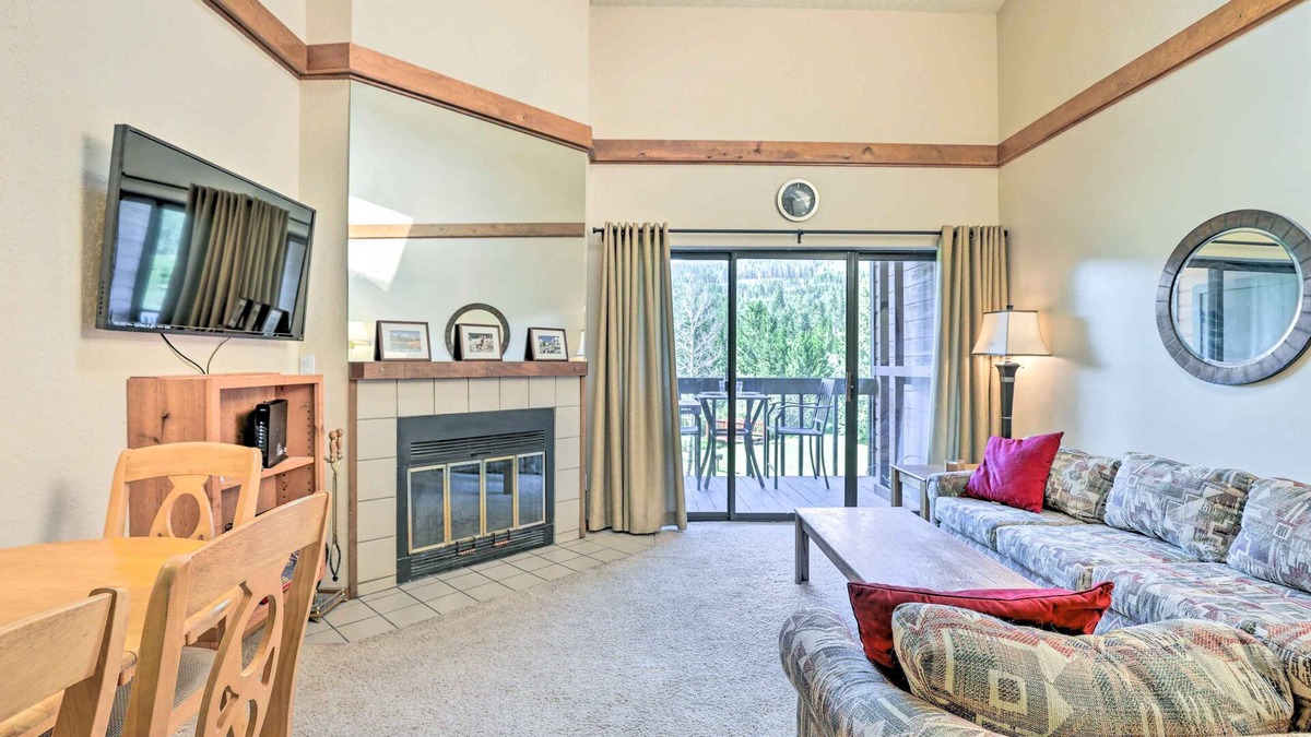 Frisco Condo | Mountainside Royalview Condo: Pool/Hot Tubs, Great Location