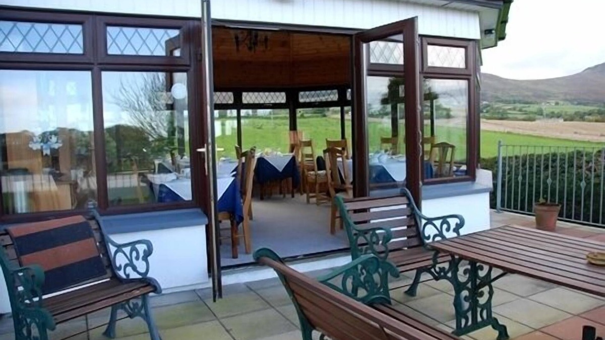 Carlingford House | Mourneview B&B
