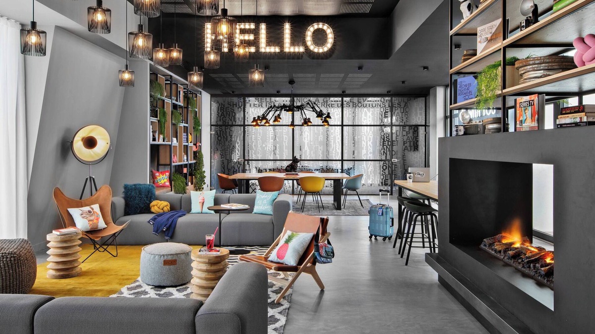 Colombier-Saugnieu Hotel | Moxy Lyon Airport
