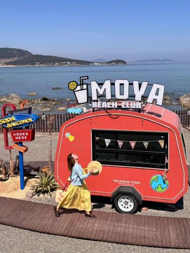 Laoshan Hotel | Moya Resort Hotel-Near Laoshan Scenic Area,Free Private Beachcombing, Free DIY Experience, 3 Free Photographers' Photos, Paid provision Featured Seafood