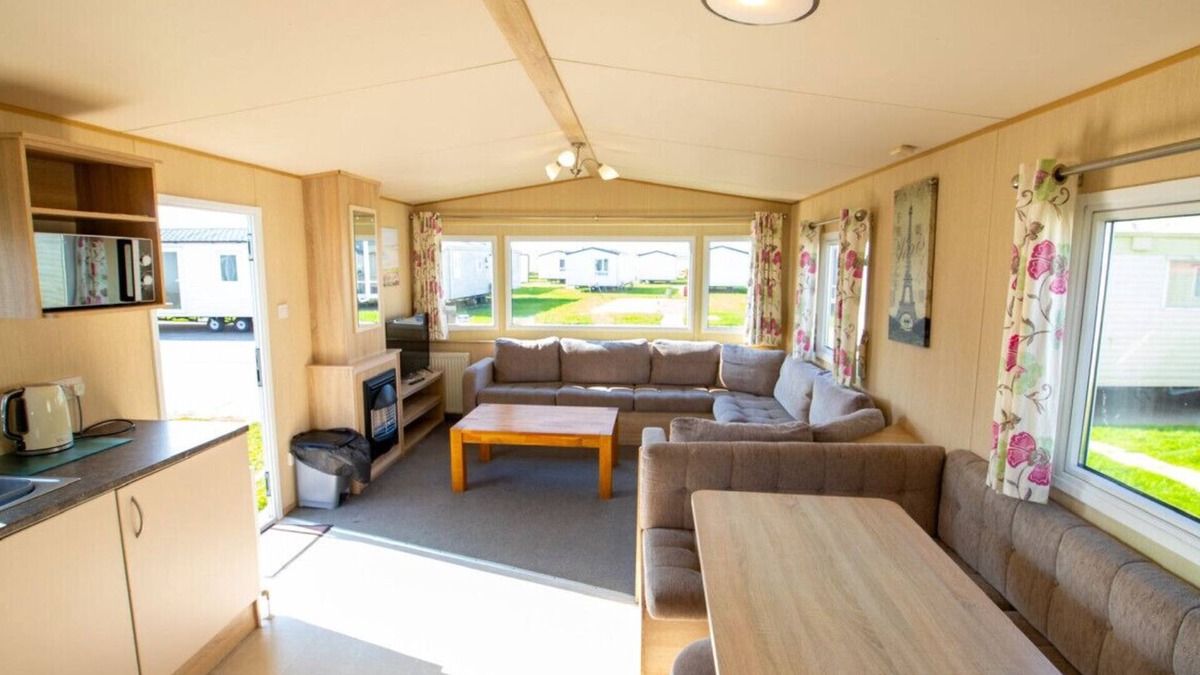 Camber RV Rental | MP250 Camber Sands Holiday Park