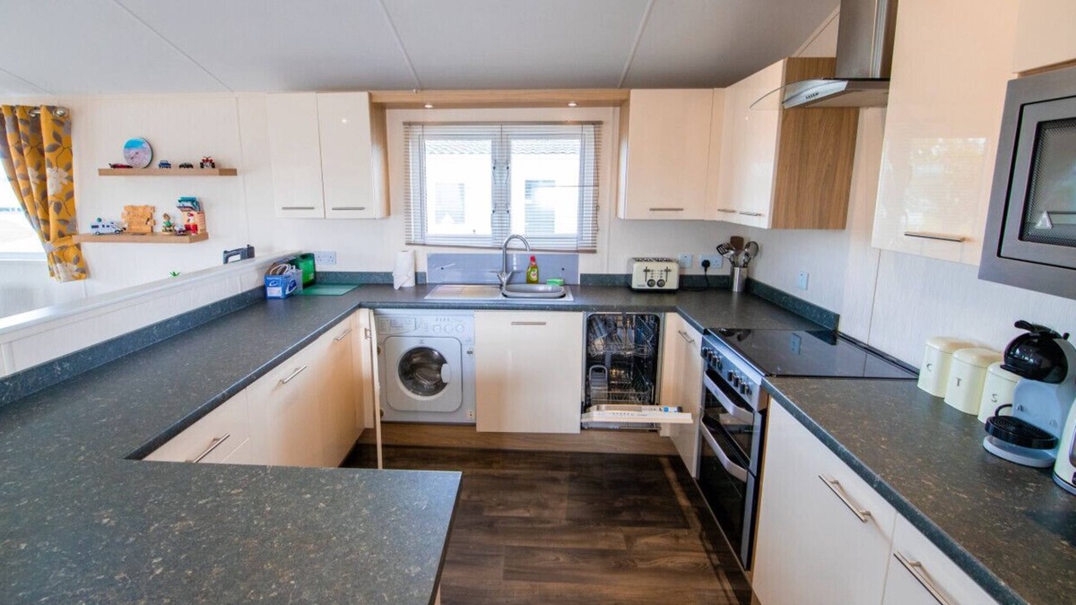 Camber RV Rental | MP629 Parkdean Camber Sands