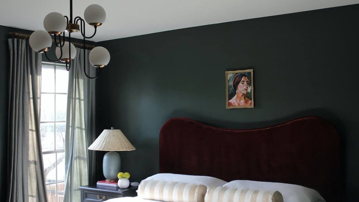 Turtle Creek House | Mr. Nomad: Parisian PopHouse in Uptown