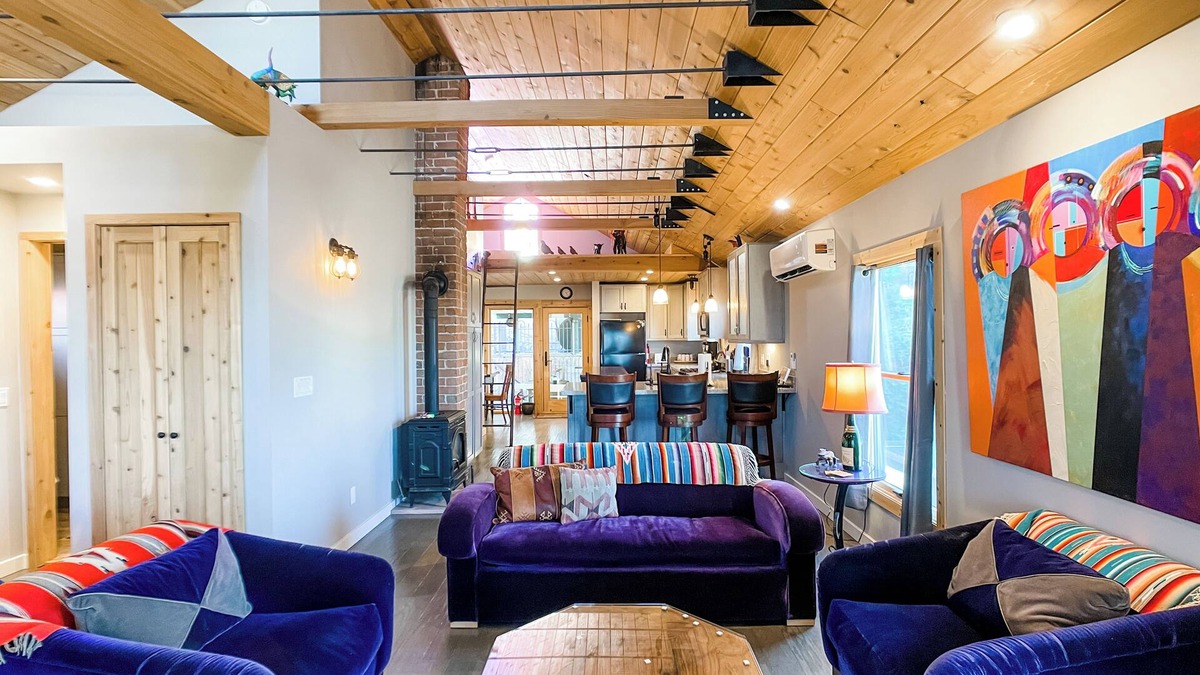 Jerome Apartment | Mrs Garcia's Getaway w/Gorgeous Red Rock Views!
