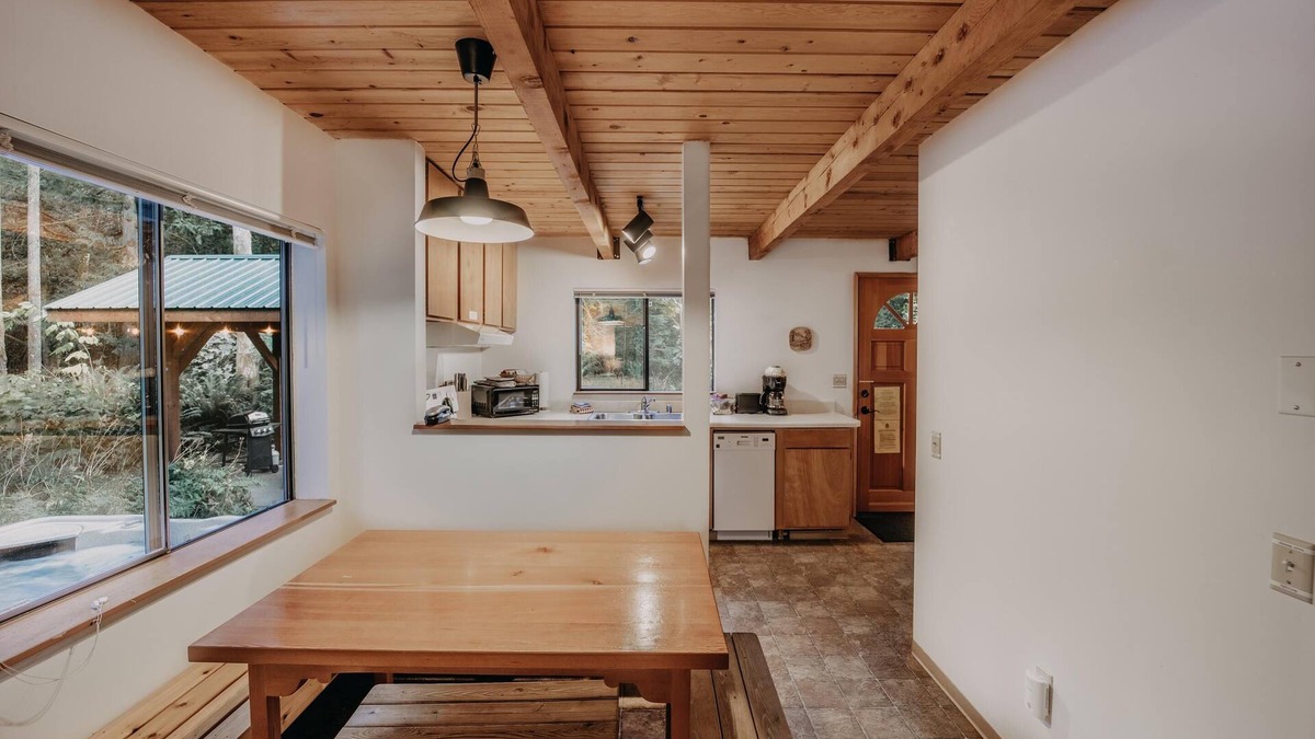 Maple Falls Cabin | Mt Baker Lodging - Cabin 67 - Private 2-story Cabin With a Private hot tub
