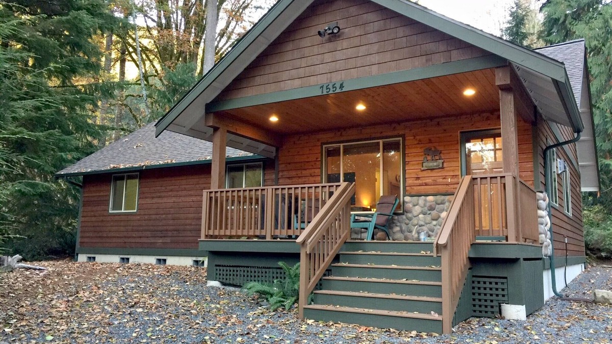 Warnick House | Mt. Baker Lodging Cabin 65 – SLEEPS 10!