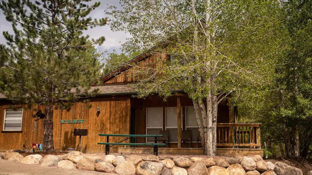 Salida Ski Chalet | Mt. Elbert Chalet at Creekside Chalets