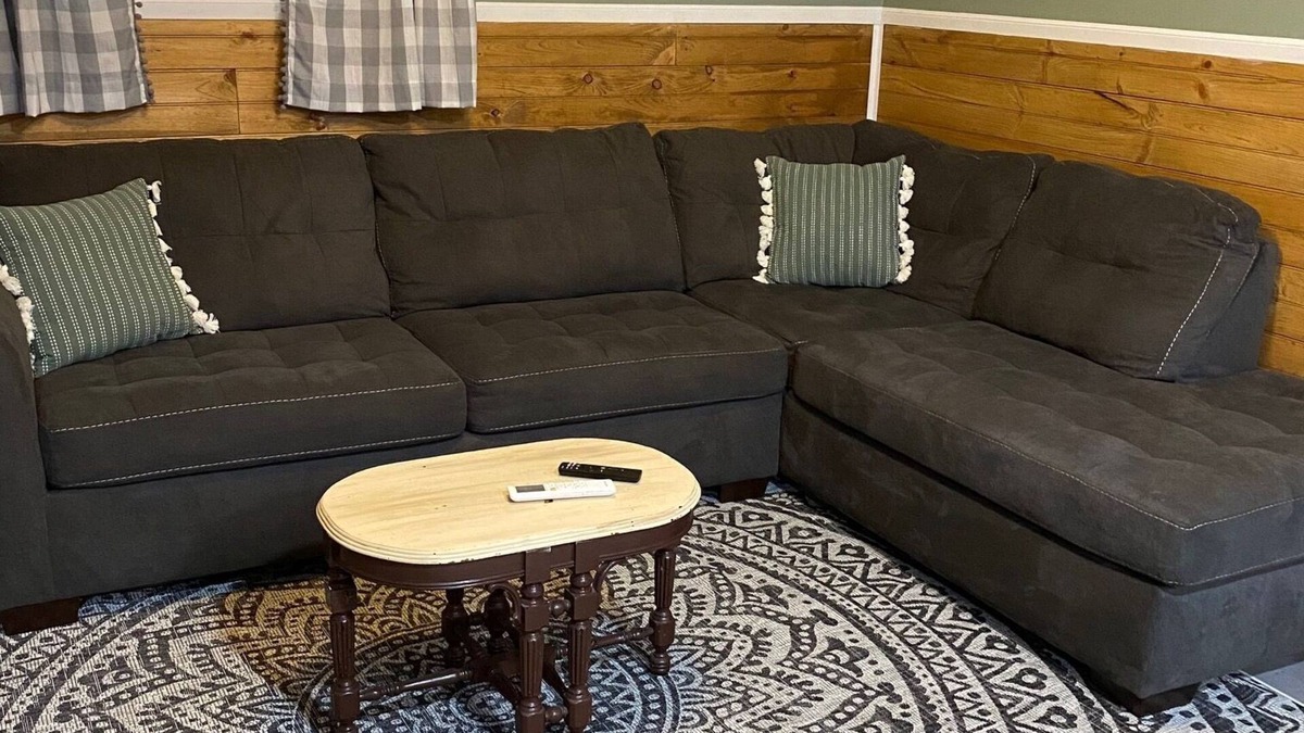 Delbarton Cabin | MT. Hideaway 2 bedroom, Lg. parking, .straight across from Buffalo MT. Trail 14