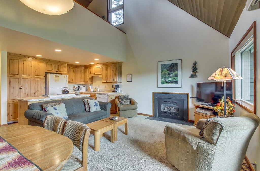 Overlook Park Hotel | Mt View 7 | Discover Sunriver