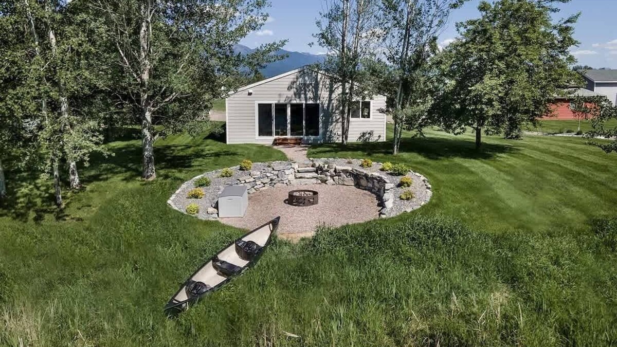 Kalispell House | MT Views, Creekside, Sauna, Glacier Park Adventure