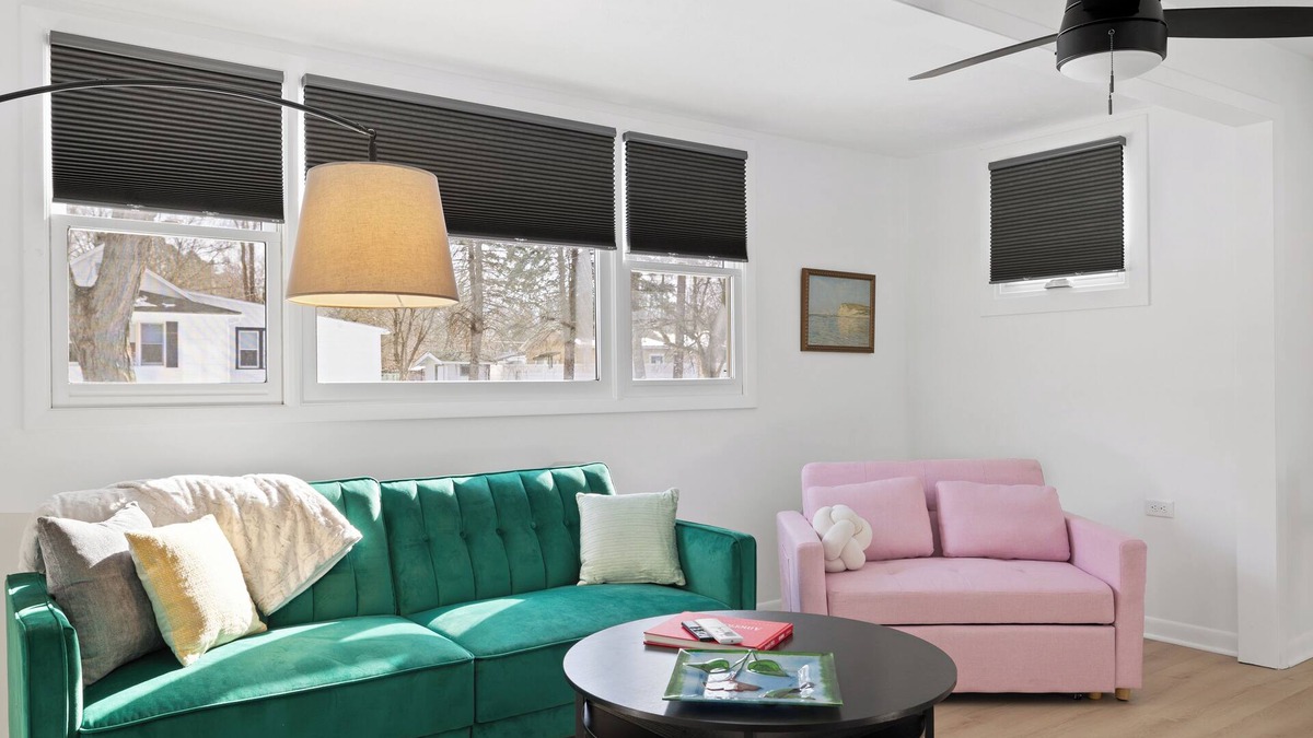 Hudson Lake House | MTM Premier, Modern 1 Bedroom, 1 Bath