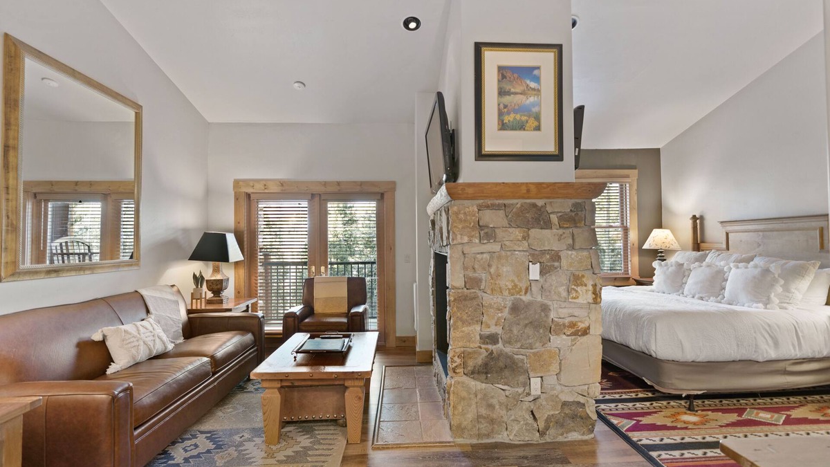 Mountain Village Condo | Mtn. Lodge Base Camp: Ski IN/OUT