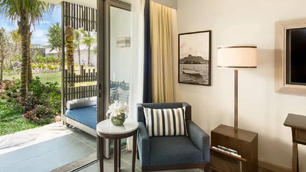 Plaine Magnien Hotel | Walking Distance to La Cambuse Beach! Pool, Spa, Beachfront and Free Parking!